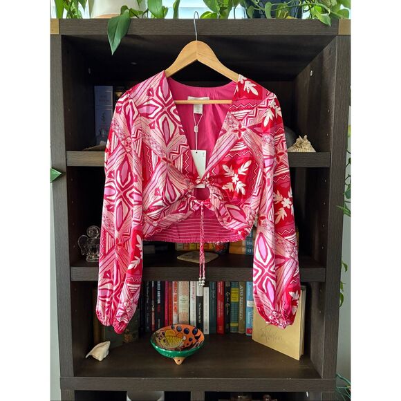 NWT Caroline Constas Deep Pink Satin Cropped Blouse Size Medium - Picture 1 of 8
